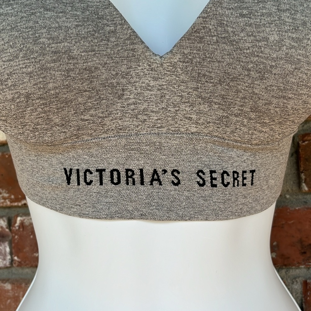 Victoria's Secret Gray Bralette Size XS - Picture 2 of 6